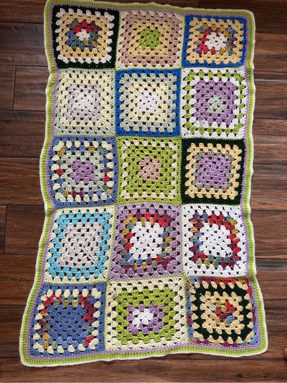 Vintage handmade crocheted blanket/throw. Boho. Granny